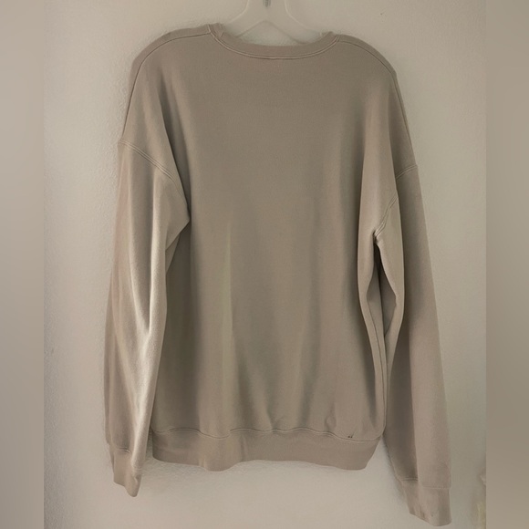 XOXO Cozy Bull Crew🐮 - Picture 3 of 3